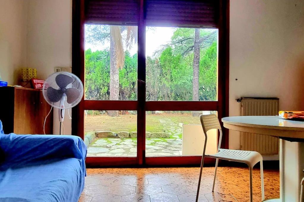 Casa Con Giardino: Варацце Екстер'єр фото