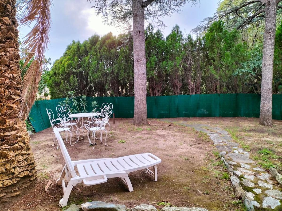 Casa Con Giardino: Варацце Екстер'єр фото