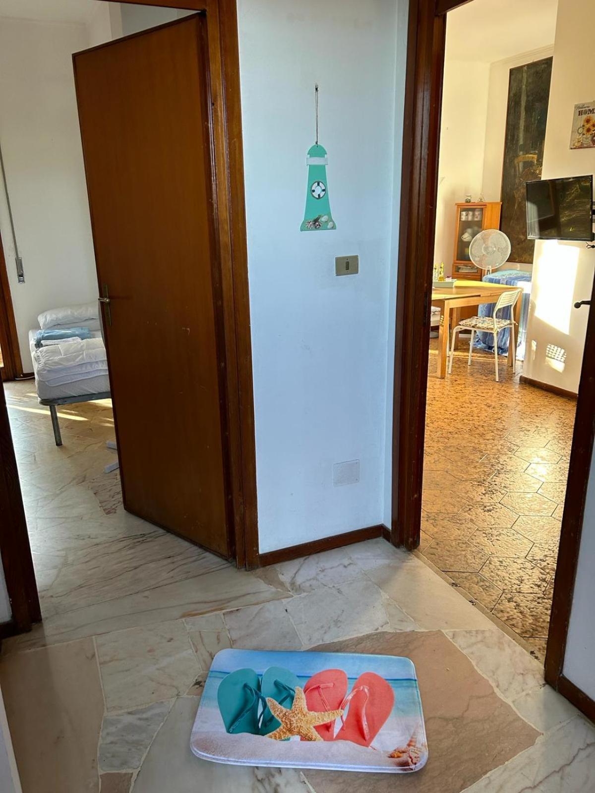 Casa Con Giardino: Варацце Номер фото